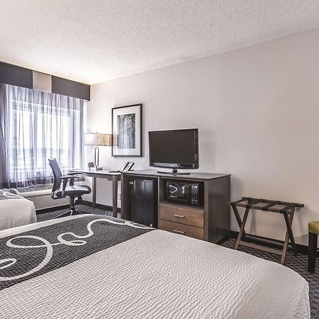 La Quinta By Wyndham Hartford Bradley Airport Hotel Windsor Locks Eksteriør billede