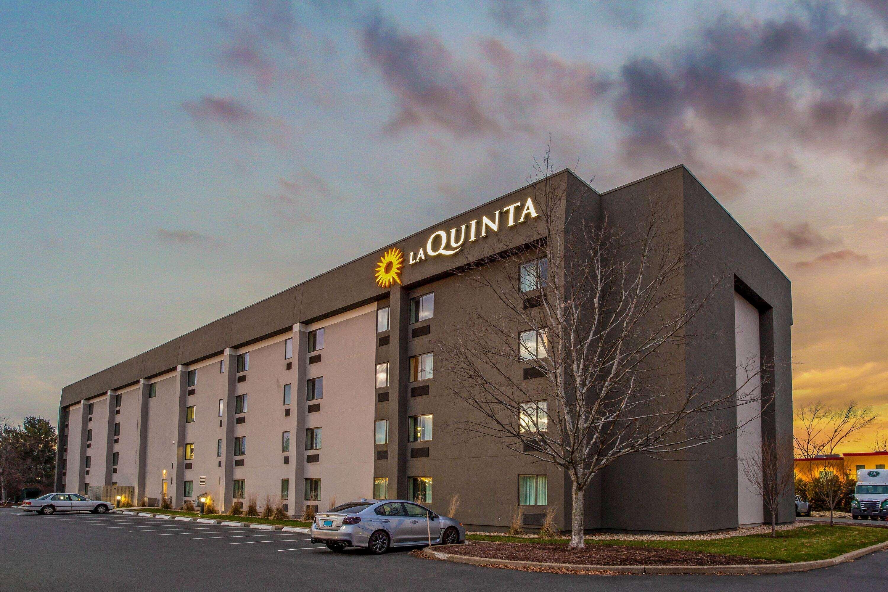 La Quinta By Wyndham Hartford Bradley Airport Hotel Windsor Locks Eksteriør billede
