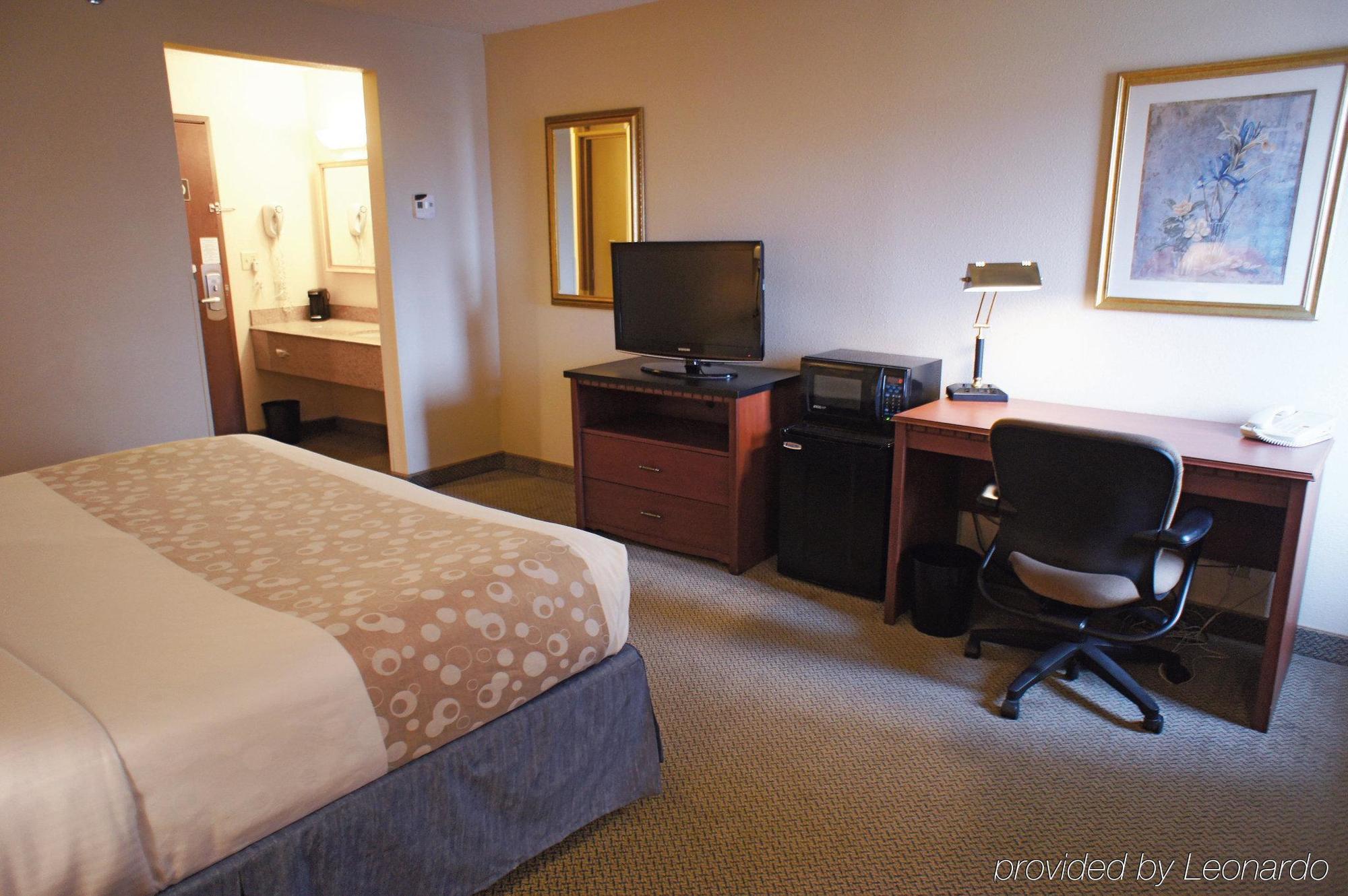 La Quinta By Wyndham Hartford Bradley Airport Hotel Windsor Locks Eksteriør billede