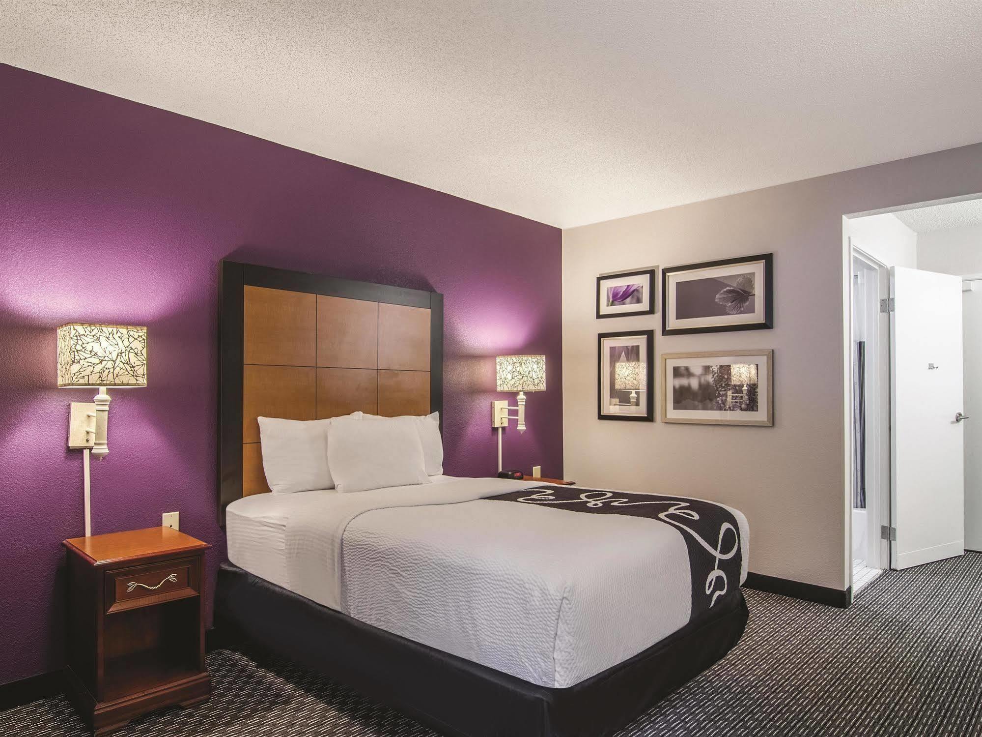 La Quinta By Wyndham Hartford Bradley Airport Hotel Windsor Locks Eksteriør billede