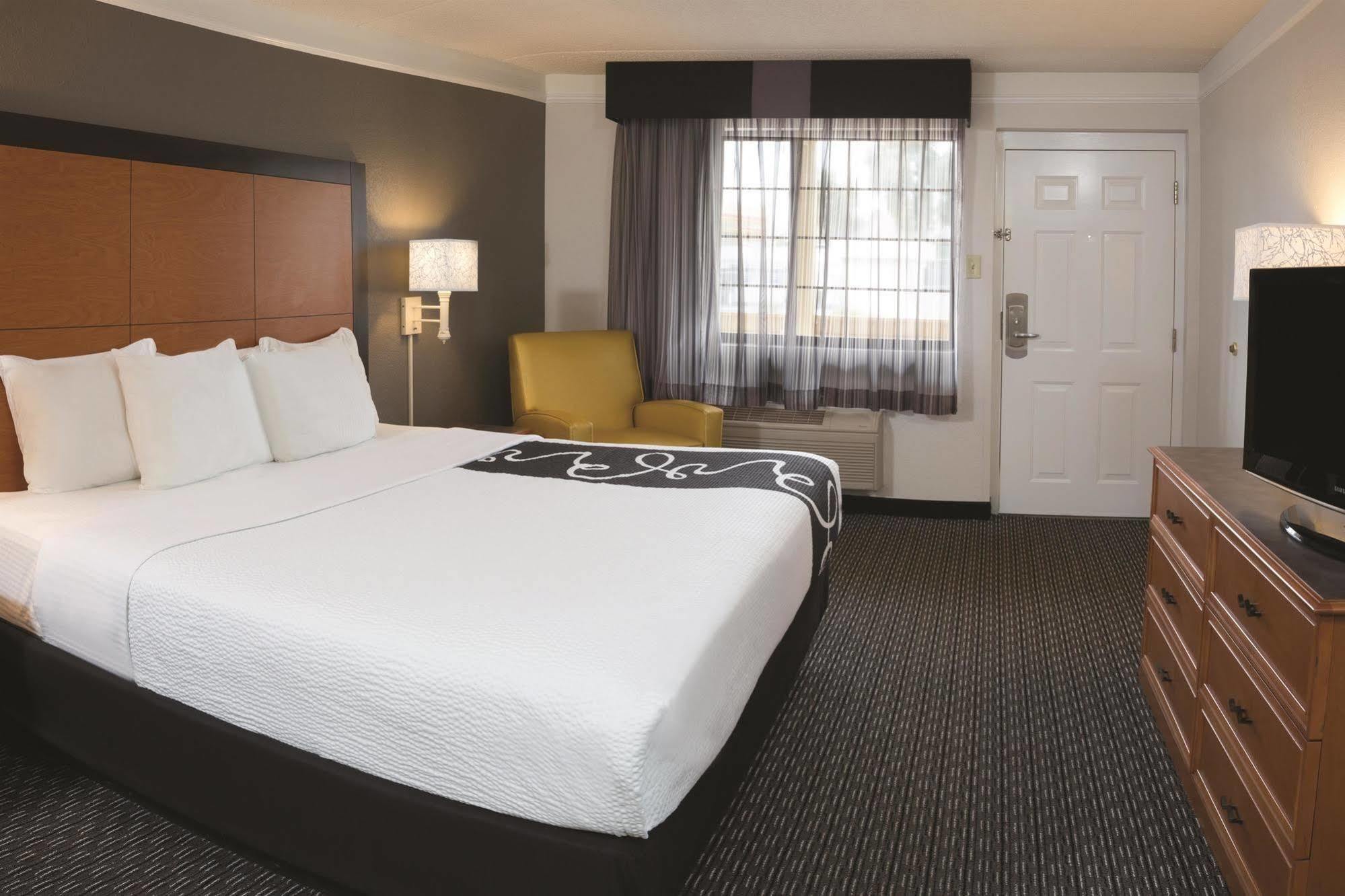 La Quinta By Wyndham Hartford Bradley Airport Hotel Windsor Locks Eksteriør billede